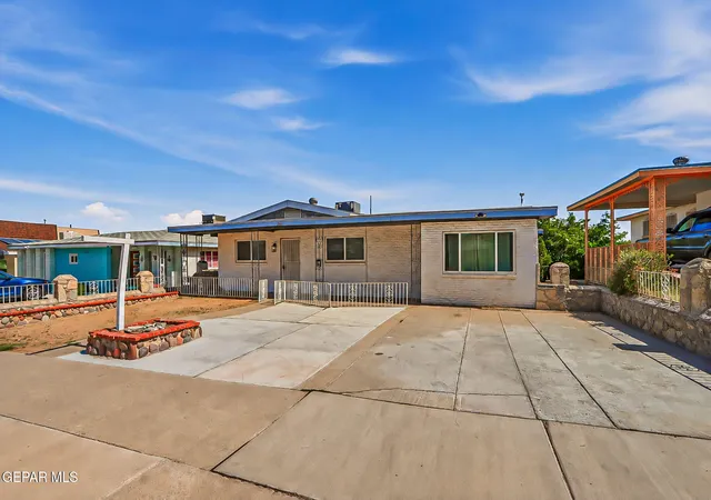 Photo 3 of Single family home for sale at 3016 Van Buren Ave, El Paso, TX 79930 | MLS# 947828 | Listing updated on 2026-09-18