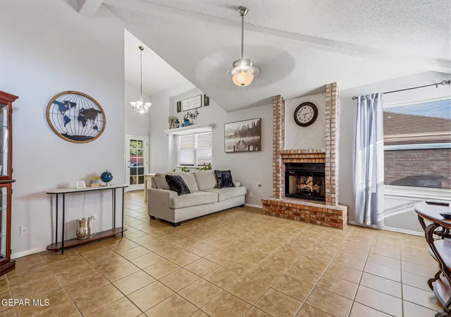 Photo 3 of Single family home for sale at 11050 Golden Pond Dr, El Paso, TX 79934 | MLS# 947820 | Listing updated on 2026-08-19