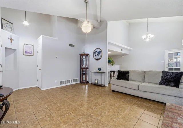 Photo 3 of Single family home for sale at 11050 Golden Pond Dr, El Paso, TX 79934 | MLS# 947820 | Listing updated on 2026-08-19