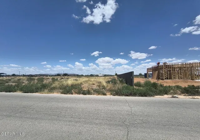 Photo 4 of Land for sale at 1036 San Carlos Dr, Chaparral, NM 88081 | MLS# 947833 | Listing updated on 2026-07-17