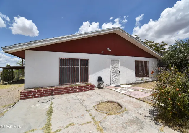 2nd image of 809 Coach Rd, Canutillo, TX 79835 | MLS# 947837