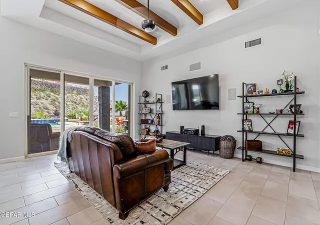 Photo 2 of Sale Pending at 7450 Cimarron Gap Dr, El Paso, TX 79911 | MLS# 948161 | Listing updated on 2026-08-02