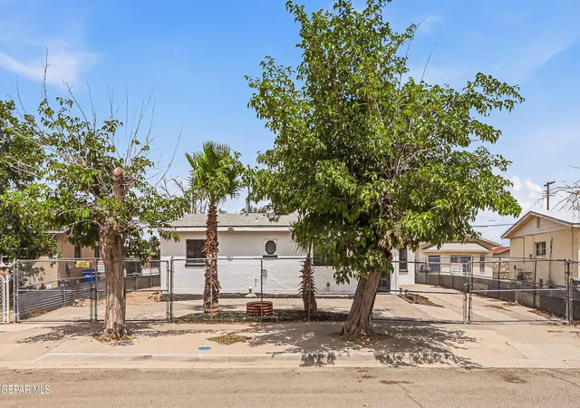 2nd image of 8832 Mount Hagan Dr, El Paso, TX 79904 | MLS# 947886