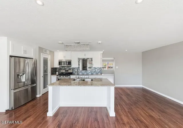 5th image of 7107 Parkland Dr, El Paso, TX 79925 | MLS# 947907