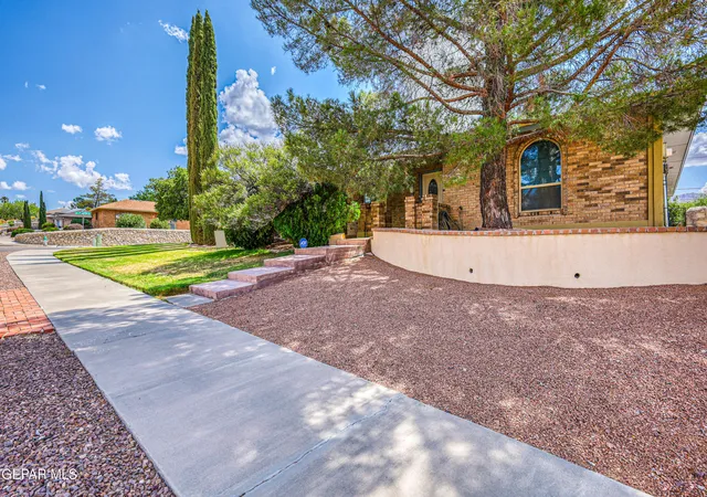 Photo 3 of Single family home for sale at 6772 Villa Hermosa Dr, El Paso, TX 79912 | MLS# 947945 | Listing updated on 2026-09-02