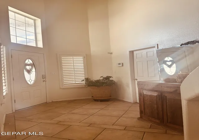 Photo 4 of Single family home for sale at 12641 Sun Hvn Dr, El Paso, TX 79938 | MLS# 948093 | Listing updated on 2026-09-20