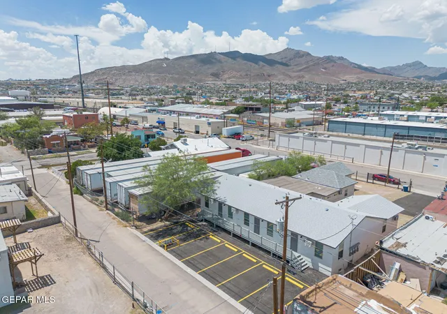 Photo 2 of Multi family home for sale at 3212 Rosa Ave, El Paso, TX 79905 | MLS# 947962 | Listing updated on 2026-07-20