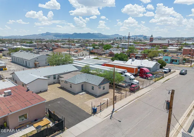 Photo 3 of House for sale at 3212 Rosa Ave, El Paso, TX 79905 | MLS# 947962 | Listing updated on 2026-07-20