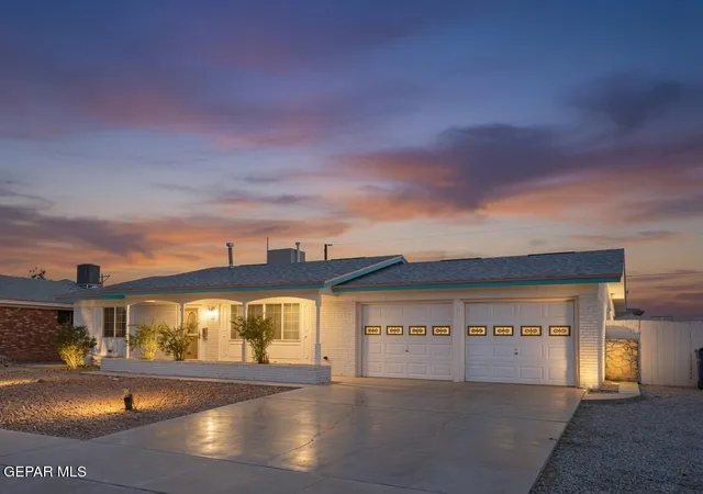 Photo 1 of Sale Pending at 10344 Kaywood Dr, El Paso, TX 79925 | MLS# 948276 | Listing updated on 2026-09-09