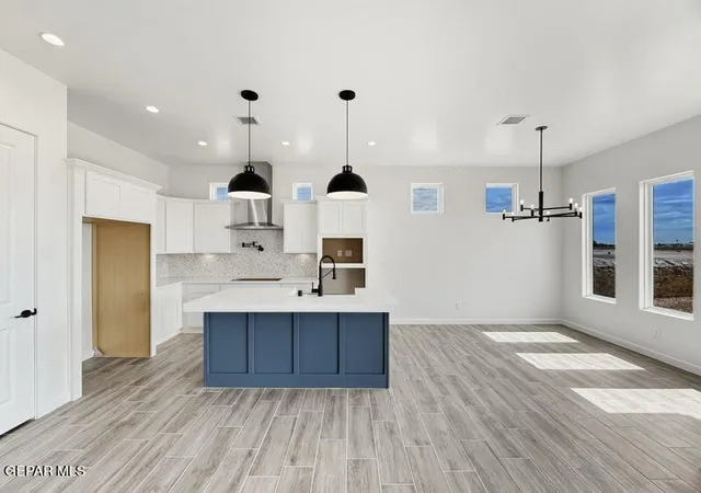 Photo 4 of Single family home for sale at 14528 Blackbrush Pkwy, Horizon City, TX 79928 | MLS# 948011 | Listing updated on 2026-09-23