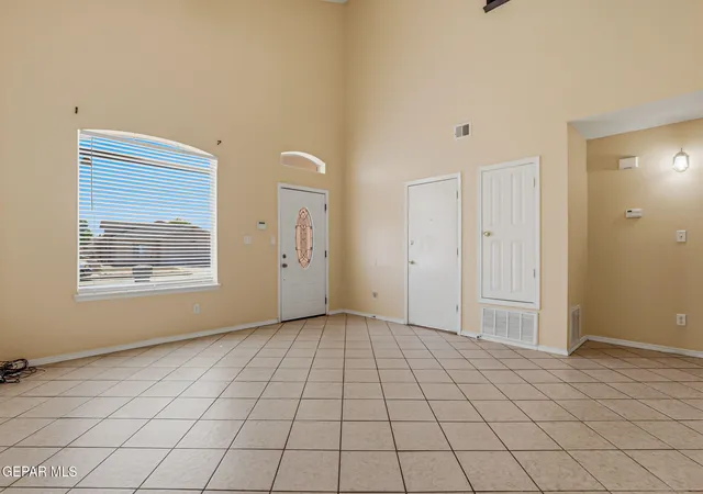 Photo 4 of Single family home for sale at 2341 Jasmine Ali Ln, El Paso, TX 79938 | MLS# 948045 | Listing updated on 2026-08-16