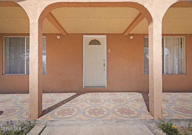 Listing Photo 5 - Condo for sale in building located at 12917 Brandeis Dr, El Paso, TX 79928