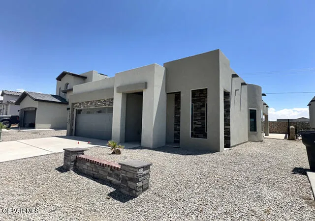 Photo 3 of Sale Pending at 13182 Ilkley Ln, El Paso, TX 79928 | MLS# 948094 | Listing updated on 2026-09-16