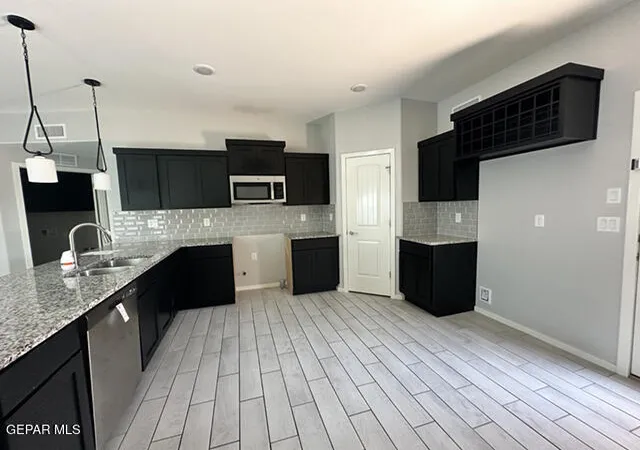 Photo 3 of Sale Pending at 13182 Ilkley Ln, El Paso, TX 79928 | MLS# 948094 | Listing updated on 2026-09-16