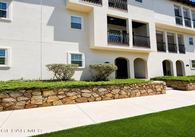2nd image of 324 Vin Raliuga Ct, El Paso, TX 79912 | MLS# 948136