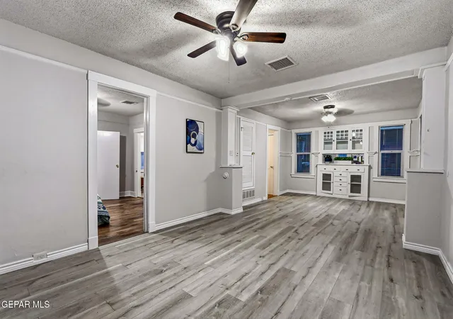 Photo 3 of Sale Pending at 3128 Fort Blvd, El Paso, TX 79930 | MLS# 948142 | Listing updated on 2026-09-14