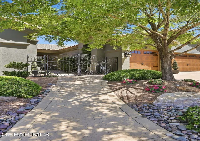 Photo 1 of Sale Pending at 1213 Calle Lago Dr, El Paso, TX 79912 | MLS# 948118 | Listing updated on 2026-08-16