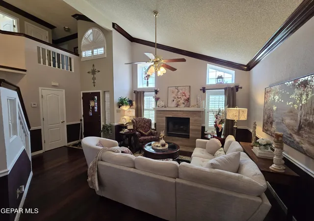 Photo 3 of Single family home for sale at 1016 Jan Ellyn Ln, El Paso, TX 79912 | MLS# 948125 | Listing updated on 2026-09-13