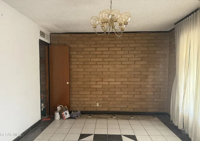 Photo 3 of Sale Pending at 7916 Santa Monica Ct, El Paso, TX 79915 | MLS# 948156 | Listing updated on 2026-08-22