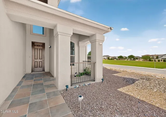 Photo 4 of Single family home for sale at 5397 Isaias Avalos Ln, El Paso, TX 79934 | MLS# 948163 | Listing updated on 2026-09-14
