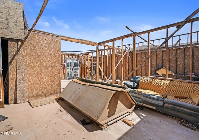 4th image of 451 Perla Bonita Rd, Clint, TX 79836 | MLS# 948407