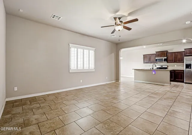 Photo 3 of Sale Pending at 773 Chillington Rd, Horizon City, TX 79928 | MLS# 948214 | Listing updated on 2026-10-06