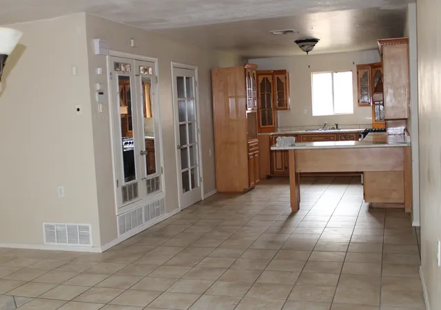 Photo 3 of Single family home for sale at 10520 Santa Paula Dr, El Paso, TX 79927 | MLS# 948225 | Listing updated on 2026-07-26