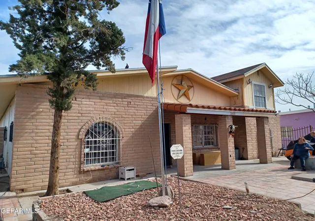 Photo 2 of Single family home for sale at 544 Barcelona Dr, El Paso, TX 79905 | MLS# 948253 | Listing updated on 2026-07-25