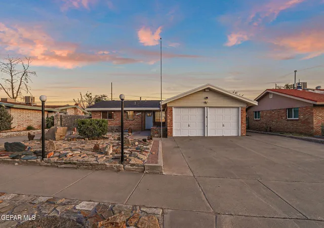 Photo 1 of Single family home for sale at 7221 Alto Rey Ave, El Paso, TX 79912 | MLS# 948283 | Listing updated on 2026-09-05