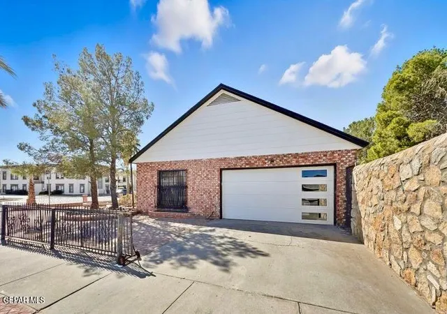 4th image of 2153 Trawood Dr, El Paso, TX 79935 | MLS# 948275