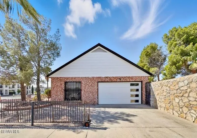 5th image of 2153 Trawood Dr, El Paso, TX 79935 | MLS# 948275