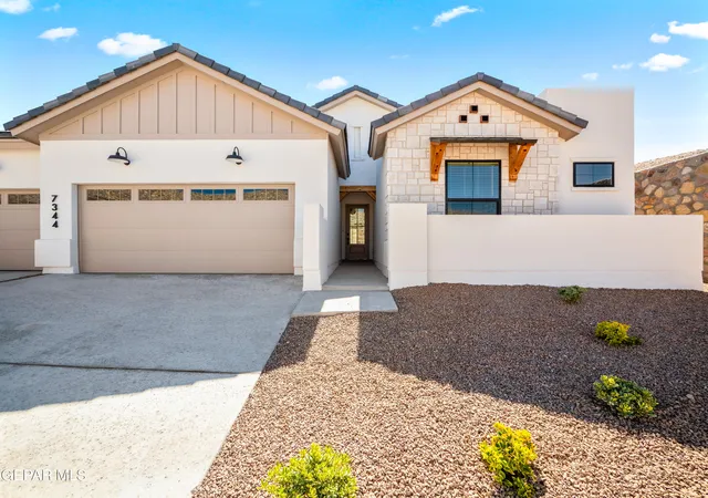 Photo 3 of Single family home for sale at 14448 Burwood Cir, Horizon City, TX 79928 | MLS# 948271 | Listing updated on 2026-09-23