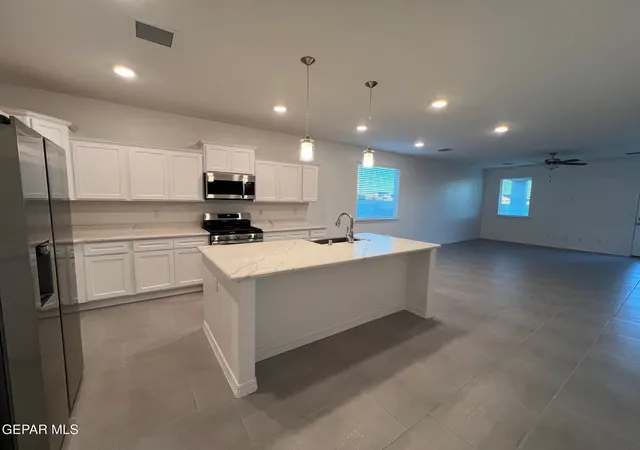 Photo 4 of Sale Pending at 12902 Carefree Ave, El Paso, TX 79928 | MLS# 948296 | Listing updated on 2026-07-26