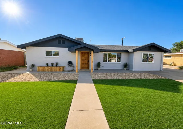 1st image of 1221 Meadowview Dr, El Paso, TX 79925 | MLS# 948300
