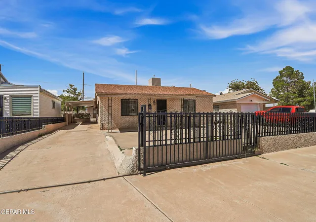 Photo 2 of Single family home for sale at 3509 Harrison Ave, El Paso, TX 79930 | MLS# 948428 | Listing updated on 2026-09-01