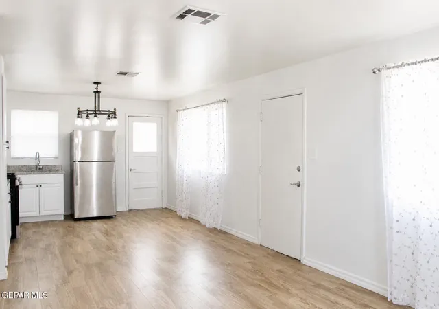 4th image of 1929 Detroit Ave, El Paso, TX 79902 | MLS# 949068
