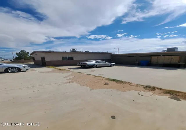 3rd image of 12899 Shakespeare, El Paso, TX 79928 | MLS# 948382