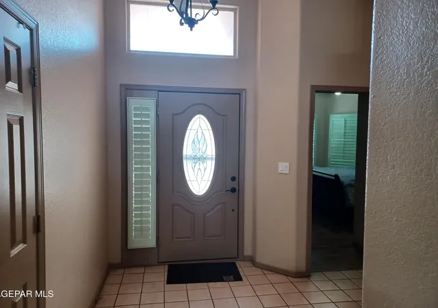 Photo 3 of Single family home for sale at 2113 Sun Country Dr, El Paso, TX 79938 | MLS# 948345 | Listing updated on 2026-09-24