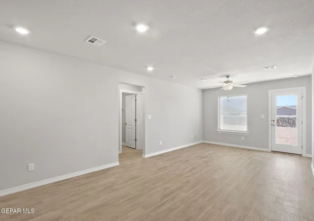 4th image of 14228 Star Cactus Ave, Horizon City, TX 79928 | MLS# 948350