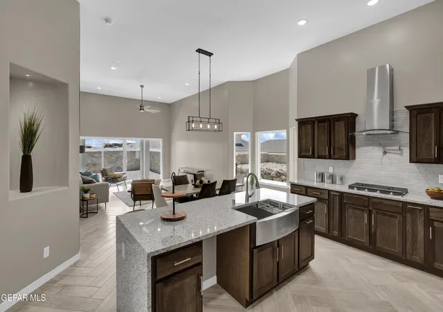5th image of 102 Daniel Lynn Trl, Santa Teresa, NM 88008 | MLS# 948429