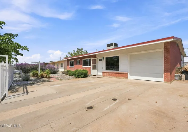 3rd image of 8936 Mount Delano Dr, El Paso, TX 79904 | MLS# 948439