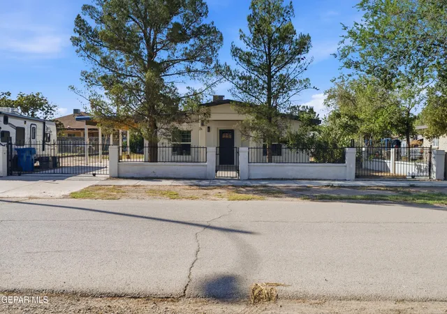 1st image of 11574 La Poblana Dr, Socorro, TX 79927 | MLS# 948570