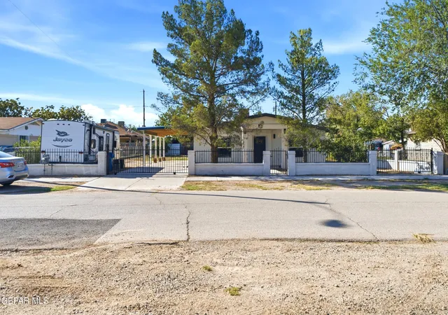 2nd image of 11574 La Poblana Dr, Socorro, TX 79927 | MLS# 948570