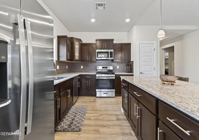 3rd image of 13717 Flora Vista Ave, El Paso, TX 79928 | MLS# 948468