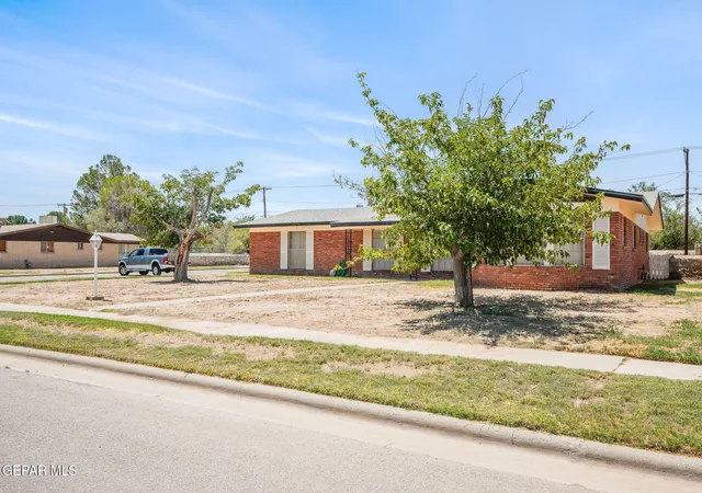 3rd image of 4136 Perth Dr, El Paso, TX 79922 | MLS# 948483