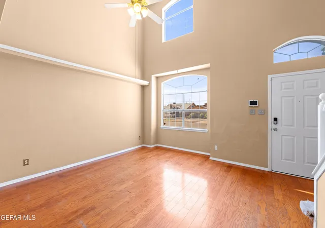 Photo 3 of Sale Pending at 6233 Kings Brg Dr, El Paso, TX 79934 | MLS# 948491 | Listing updated on 2026-09-20