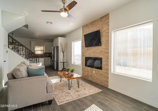 Photo 3 of House for sale at 6315 Escondido Dr #Unit I, El Paso, TX 79912 | MLS# 948504 | Listing updated on 2026-09-12
