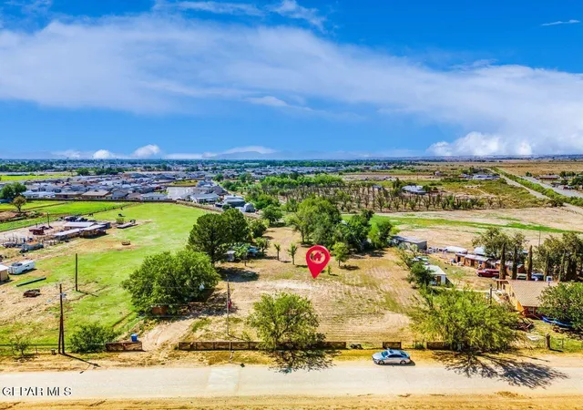 Land for sale at 683 Worsham Rd, El Paso, TX 79927 | MLS# 948573
