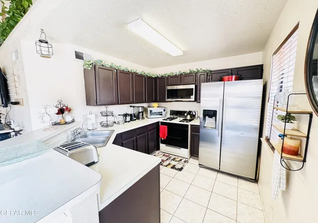 4th image of 12062 Paul Klee Dr Dr, El Paso, TX 79936 | MLS# 948557