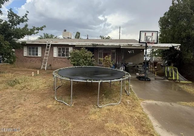 13th image of 5704 Orlando Ave, El Paso, TX 79924 | MLS# 948697